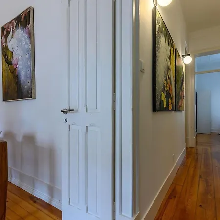 Apartament In *